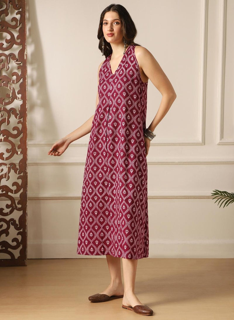 Globus Women Burgundy Floral Print V-Neck Back Twisted Knot Style Flared Hem A-Line Midi Dress - Image 3